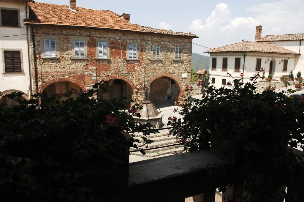 Hotel Locanda Antico Borgo Civitella in Val di Chiana Esterno foto